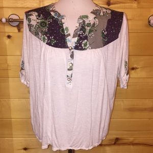 3/$15 Pretty Faith & Joy Large Blouse